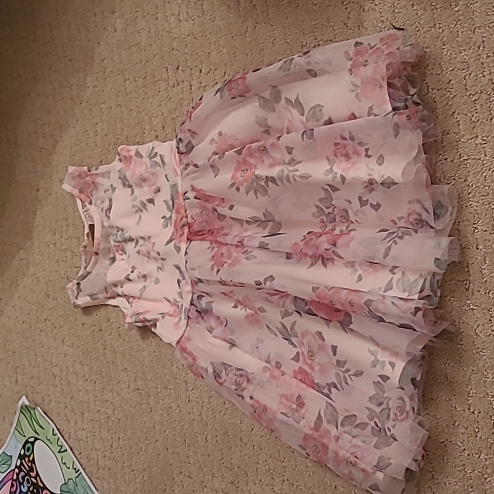 Girls sleeveless floral dress